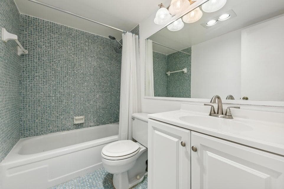 98 Ventnor E 98, Deerfield Beach, FL 33442 6
