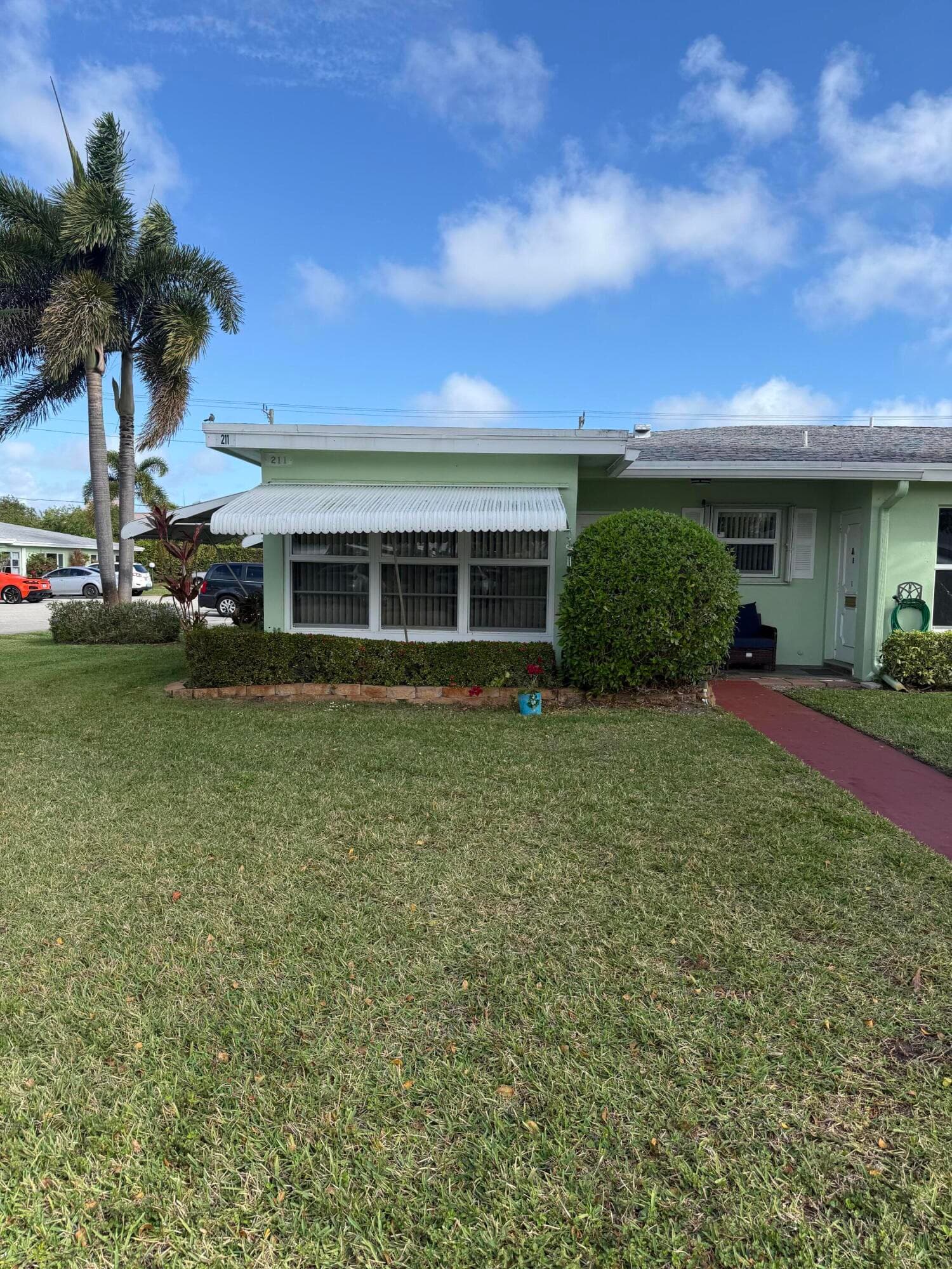 211 Country Lane A, Boynton Beach, FL 33435