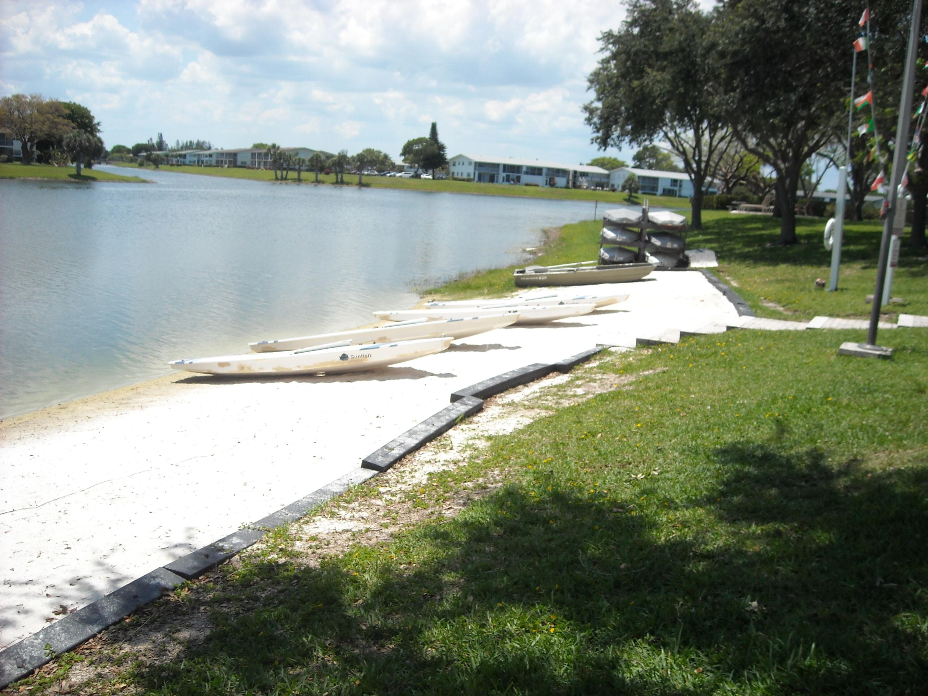 358 Chatham R, West Palm Beach, FL 33417 30