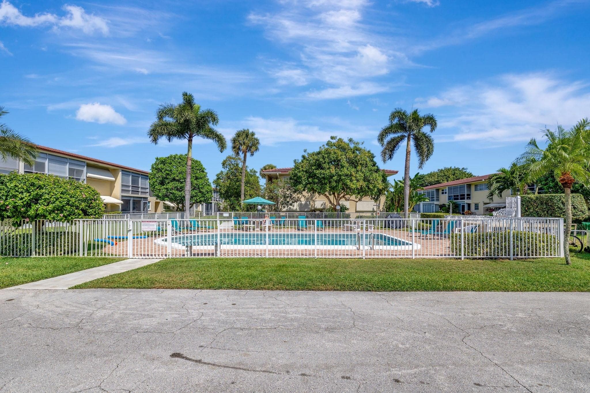 2134 NE 36th Street 82, Lighthouse Point, FL 33064 33