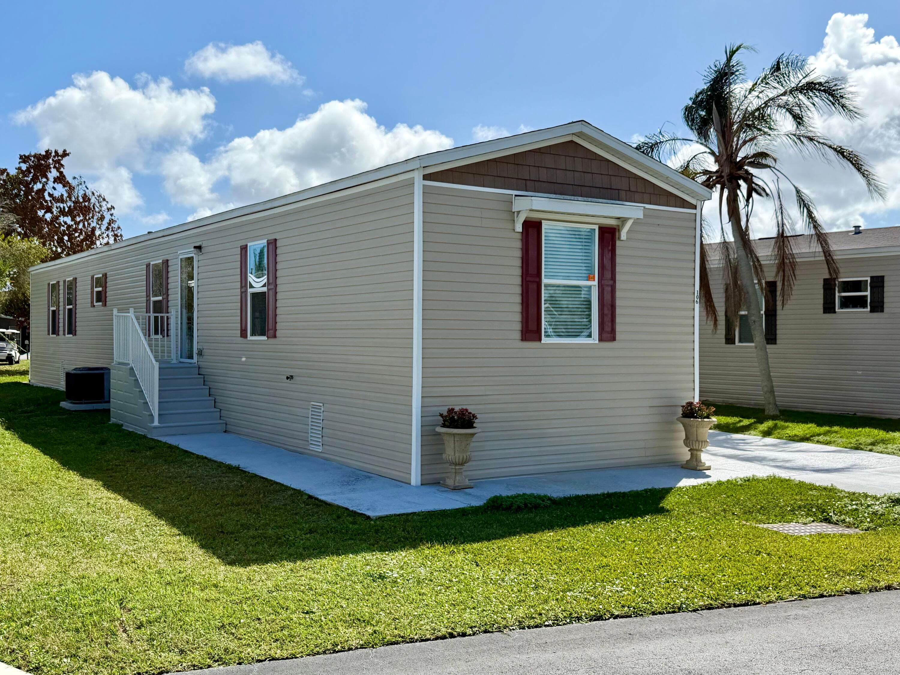 106 Sandhill Boulevard, Fort Pierce, FL 34982 18
