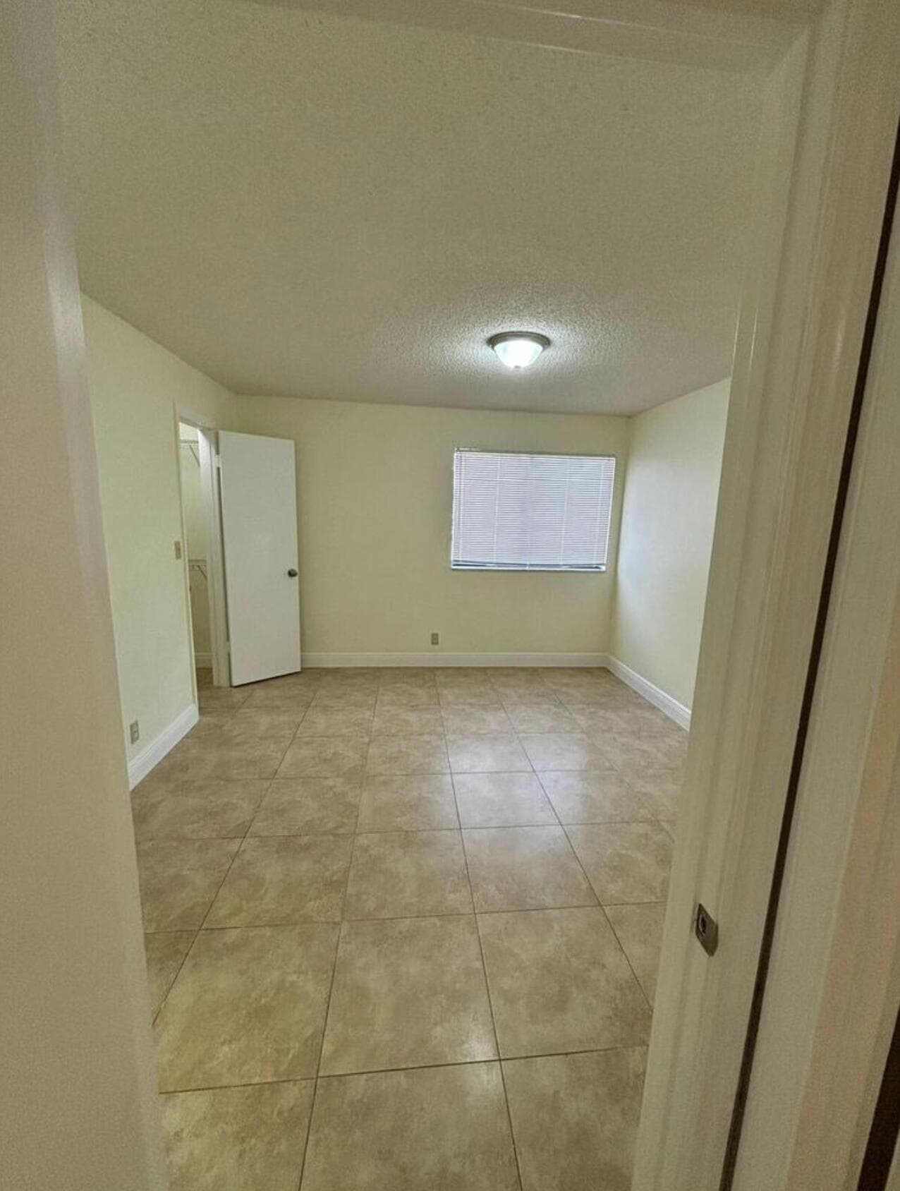 2796 S University Drive 2101, Davie, FL 33328 17