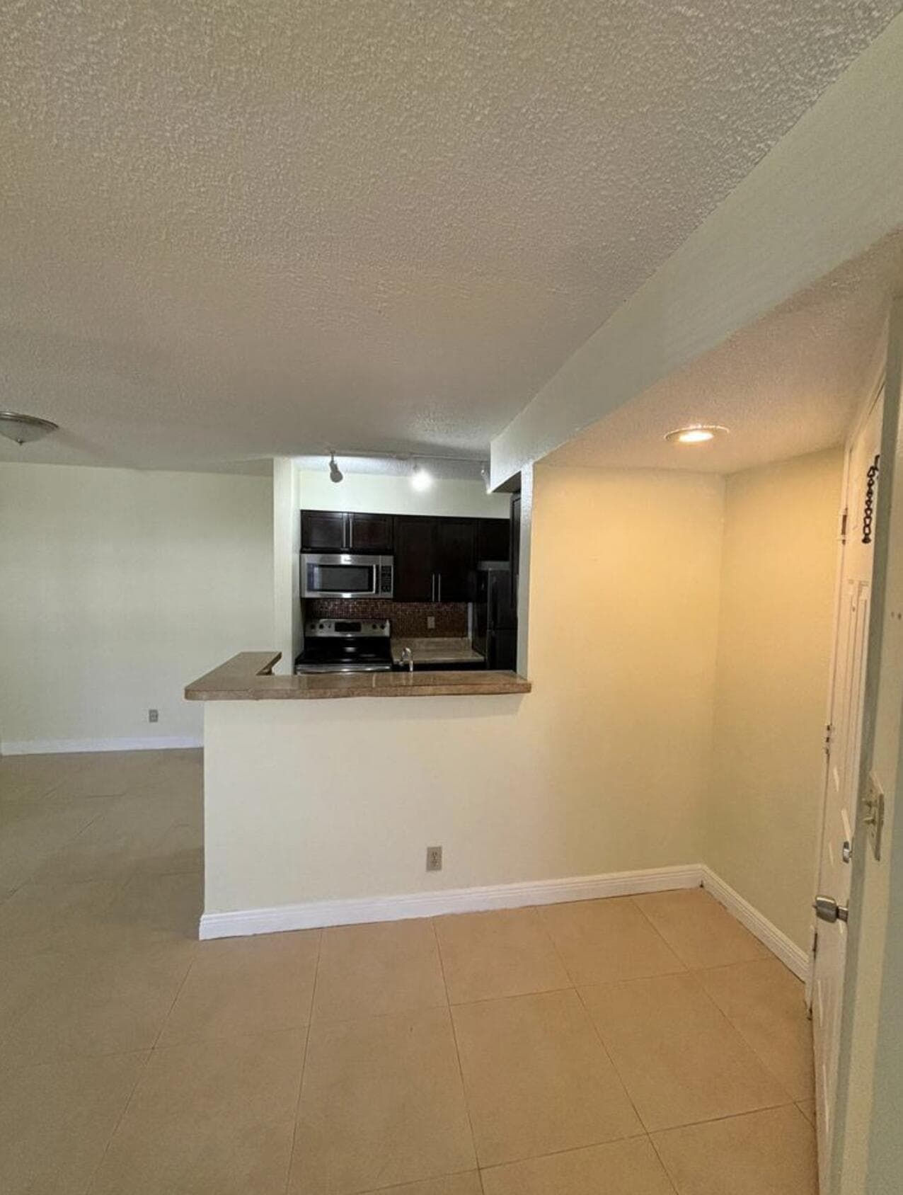 2796 S University Drive 2101, Davie, FL 33328 9