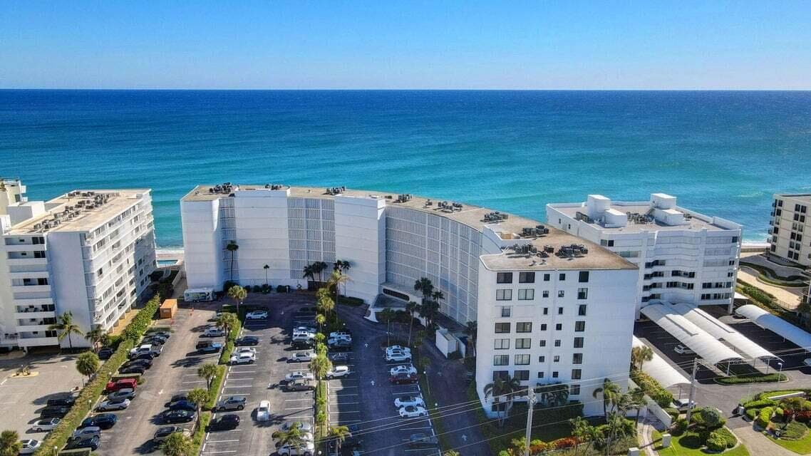 3590 S Ocean Boulevard 104, South Palm Beach, FL 33480 42