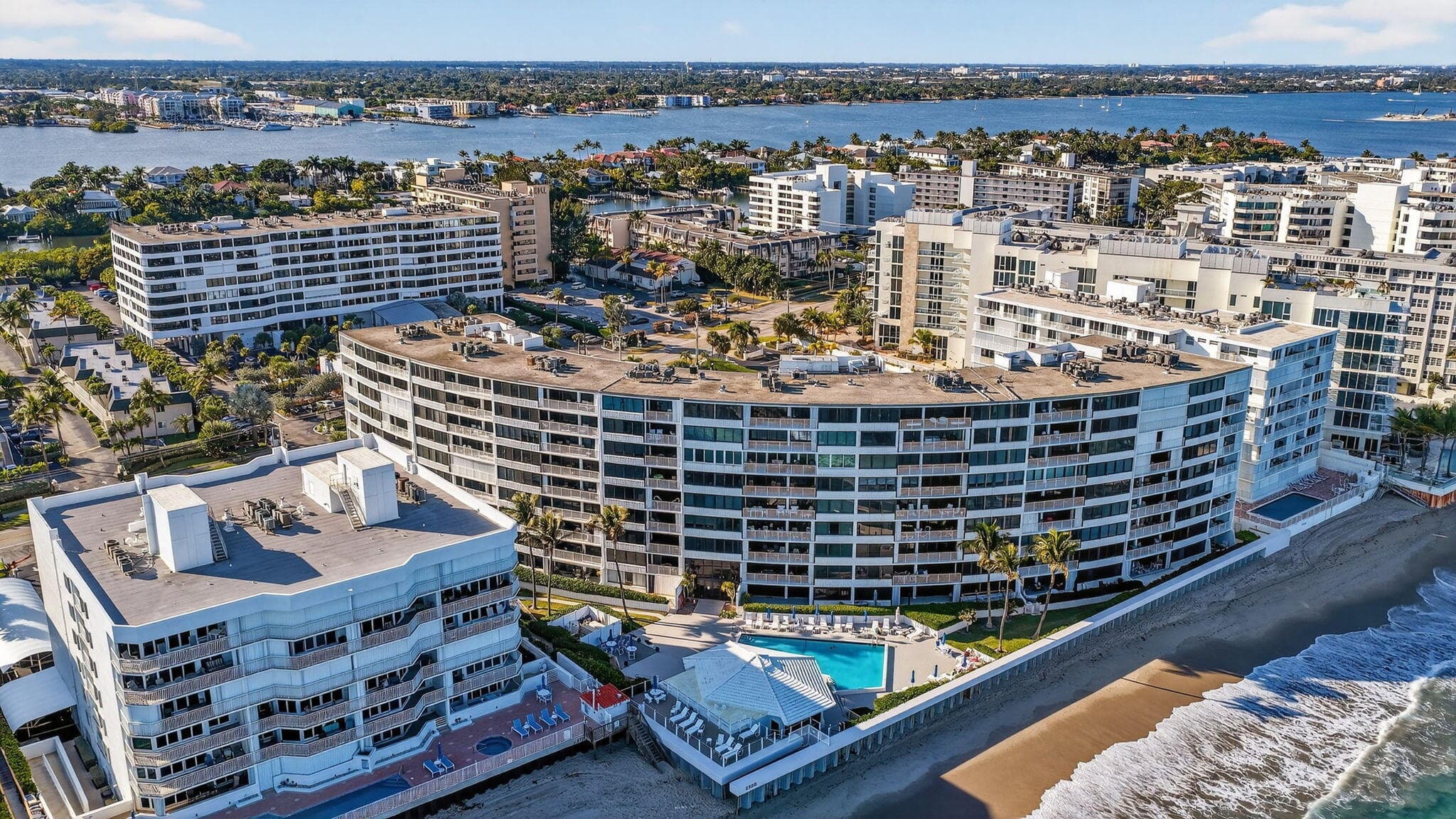 3590 S Ocean Boulevard 104, South Palm Beach, FL 33480 43