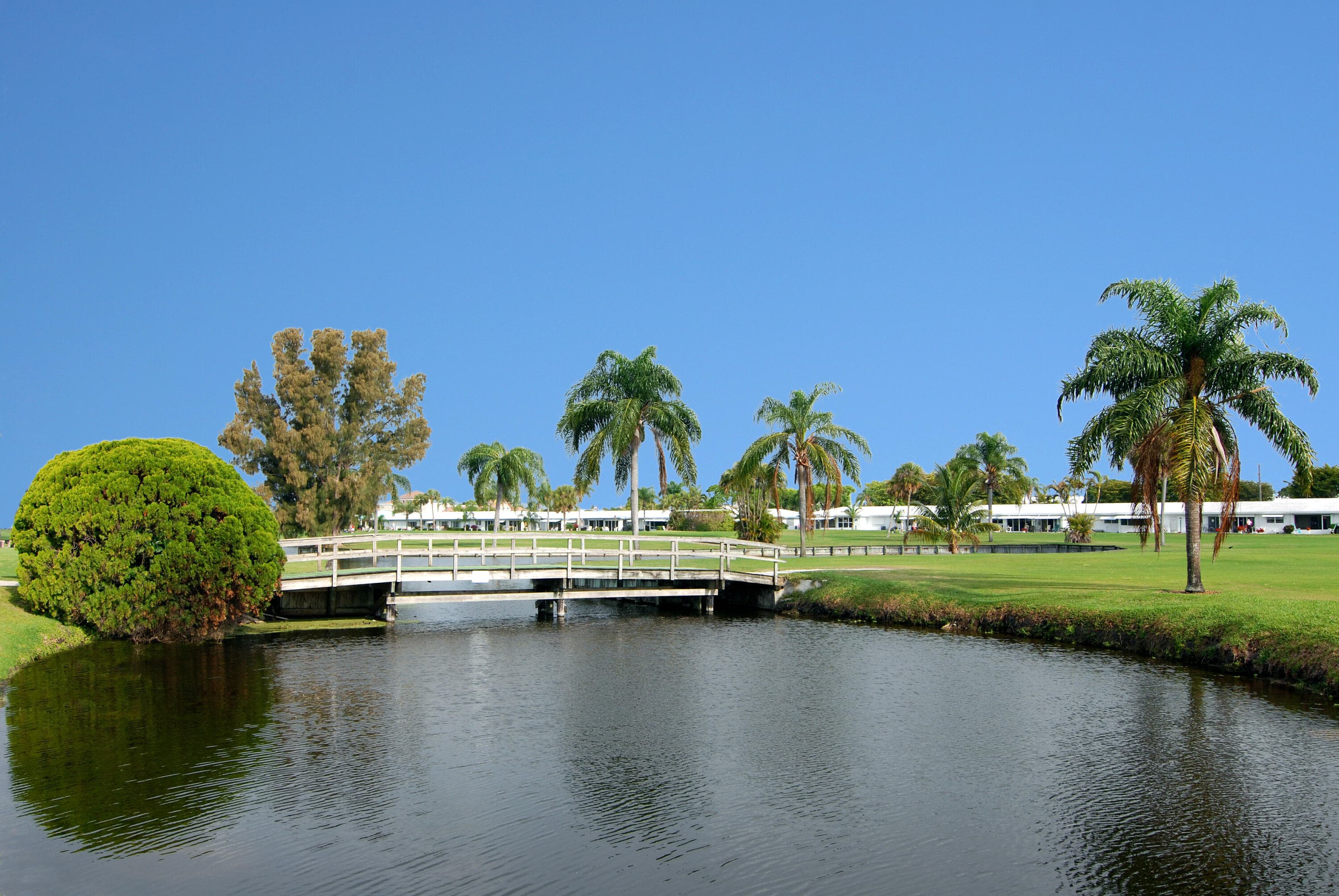 1005 Siesta Avenue, Boynton Beach, FL 33426 12