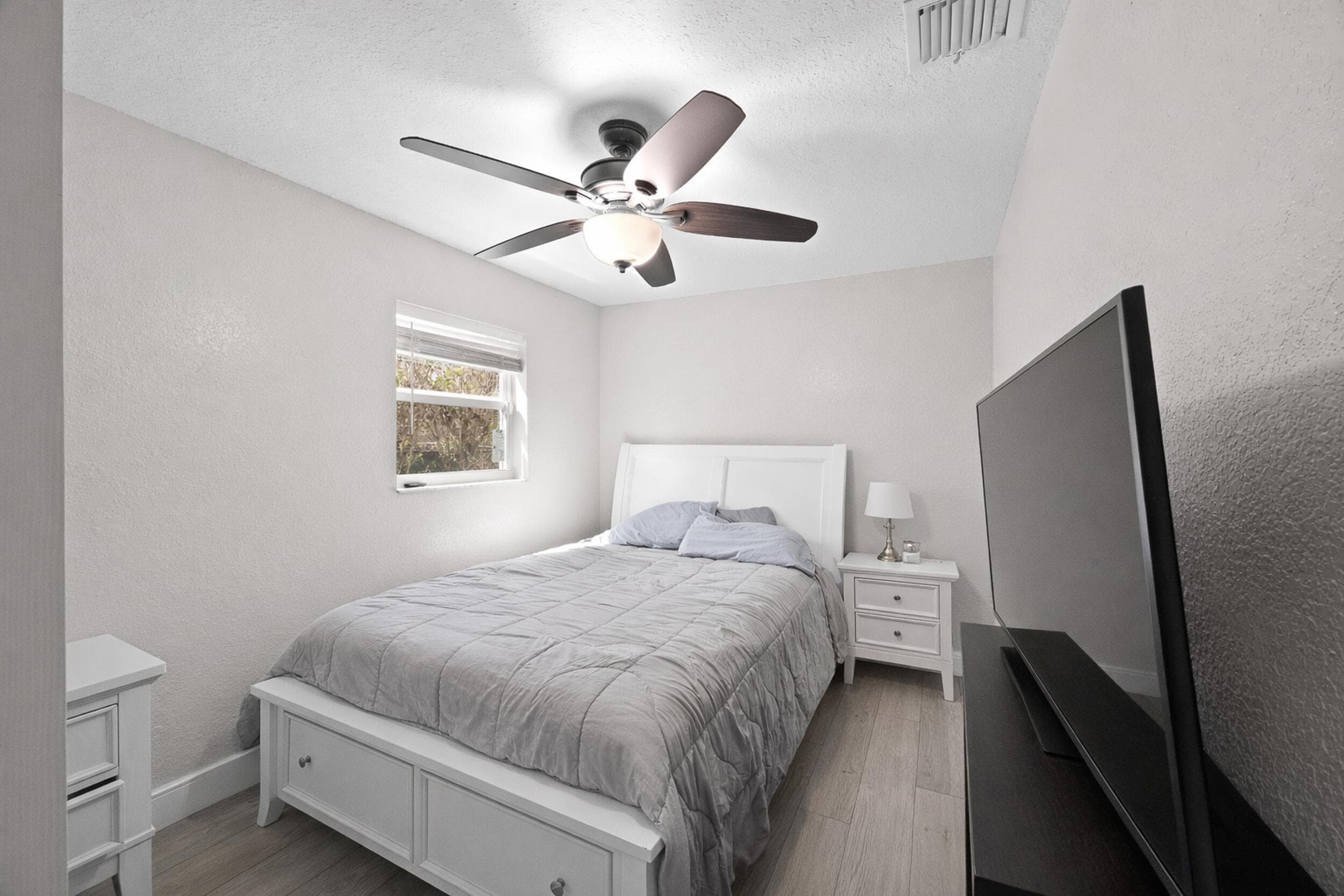 2517 SE Normand Street, Stuart, FL 34997 9