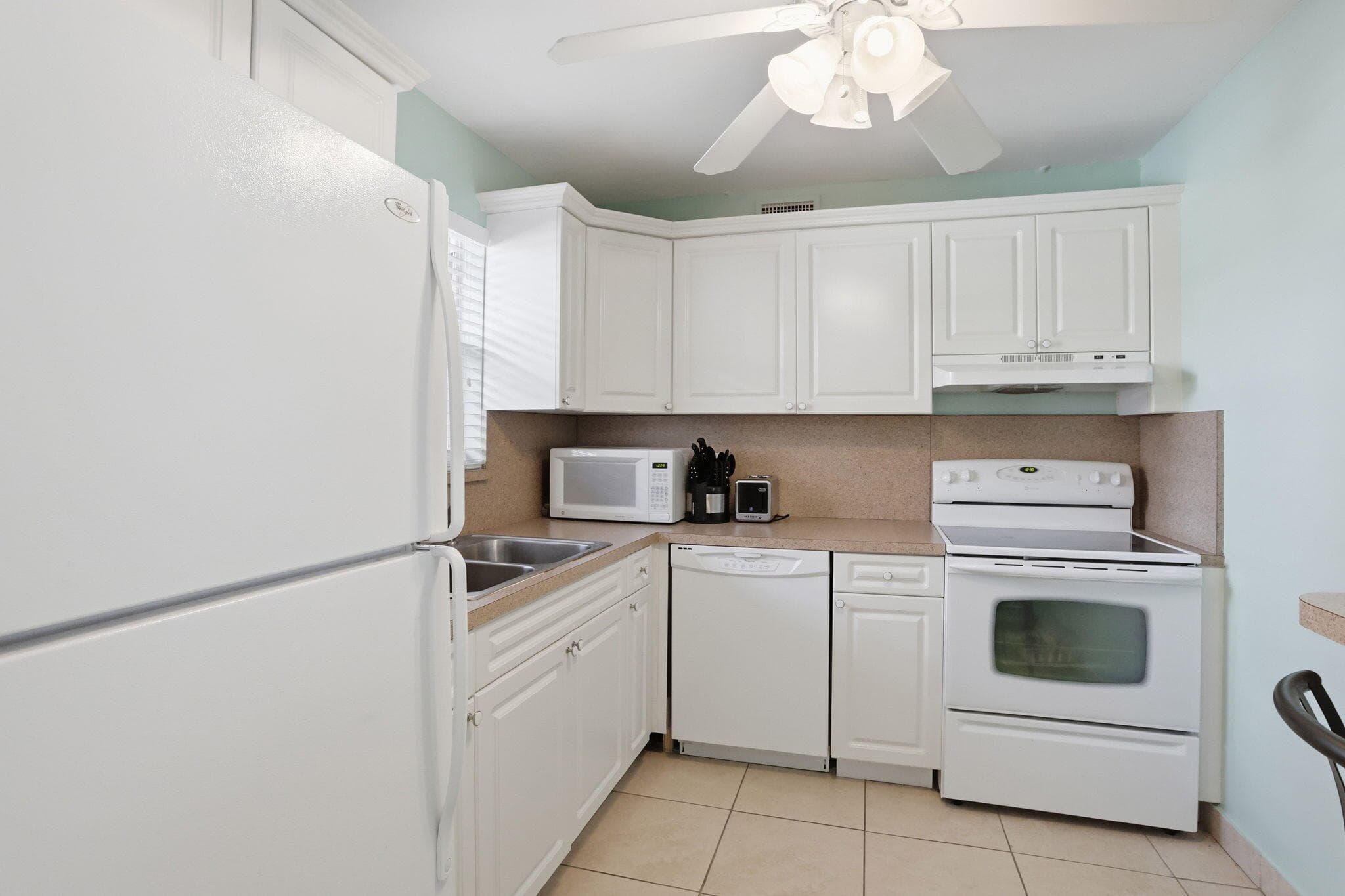 721 Lori Drive 113, Palm Springs, FL 33461 13