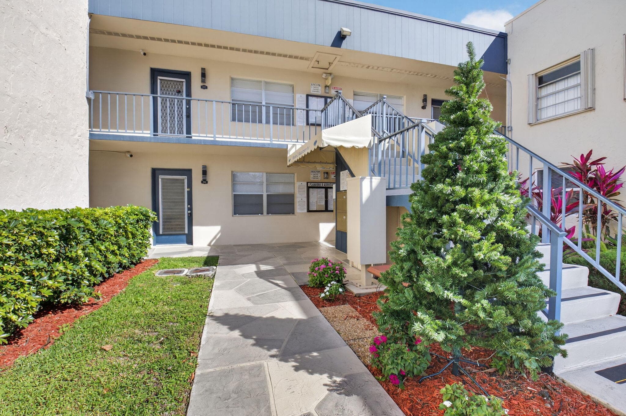 173 Flanders D, Delray Beach, FL 33484