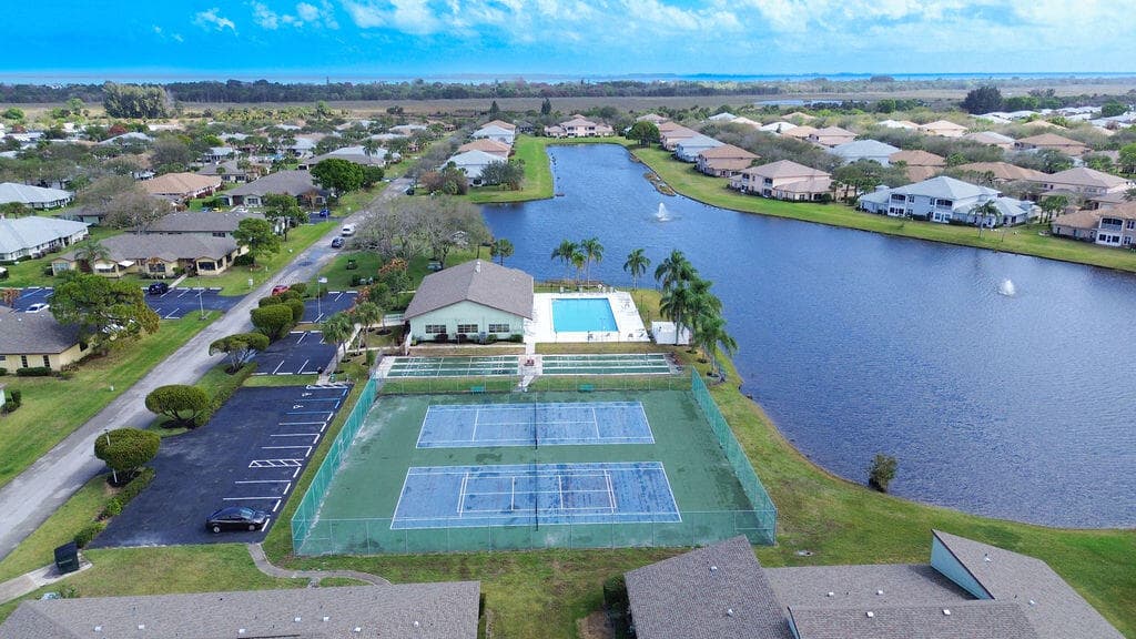 1740 W Sanderling Lane 1, Fort Pierce, FL 34982 27