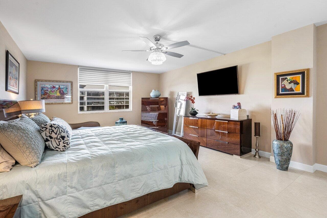 3450 S Ocean Boulevard 5010, Palm Beach, FL 33480 24