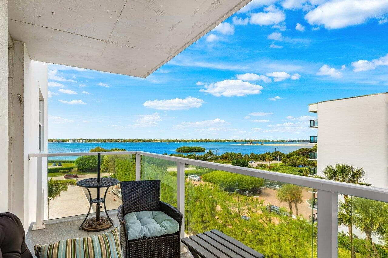 3450 S Ocean Boulevard 5010, Palm Beach, FL 33480 32