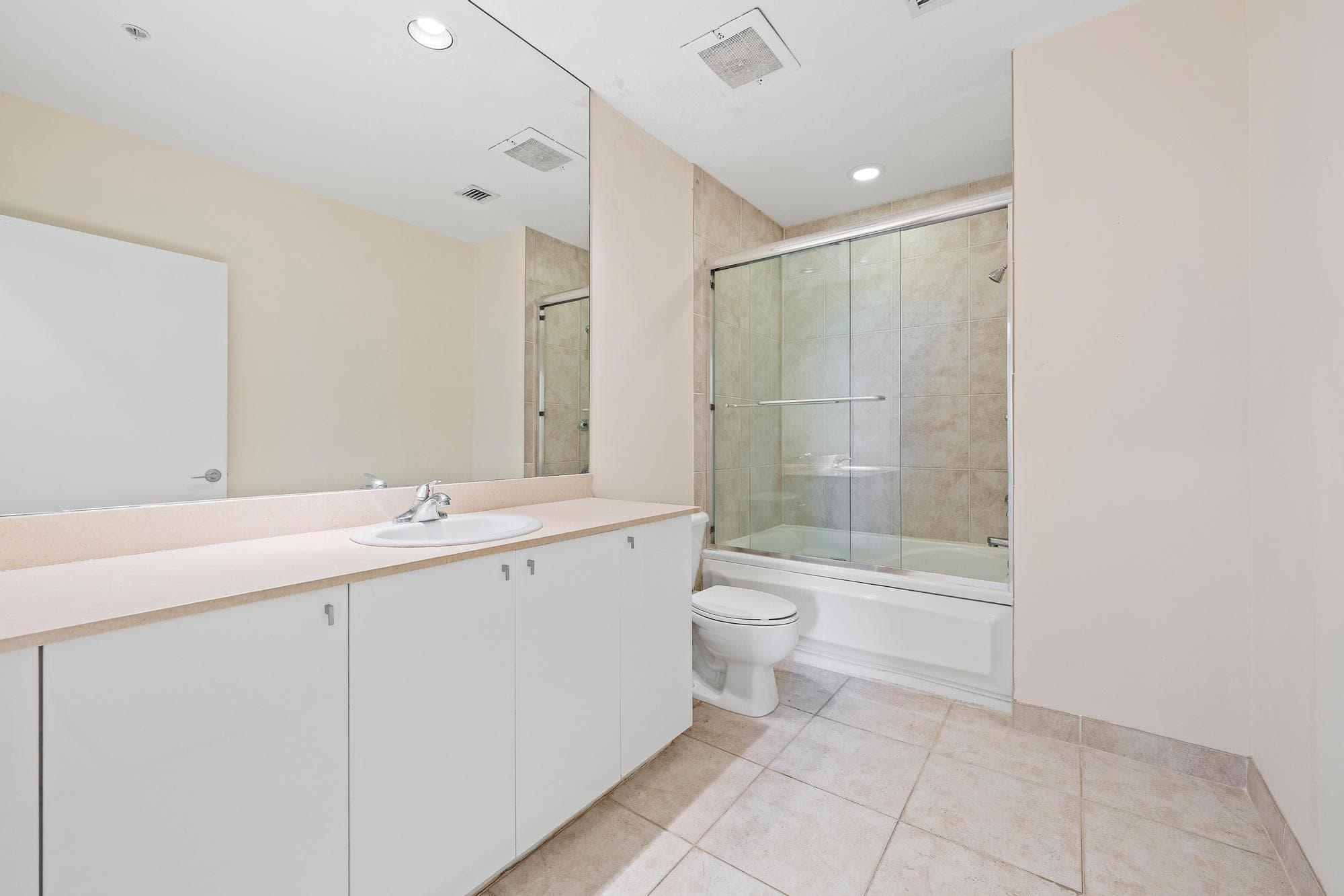 1551 N Flagler Drive Ph L7, West Palm Beach, FL 33401 13