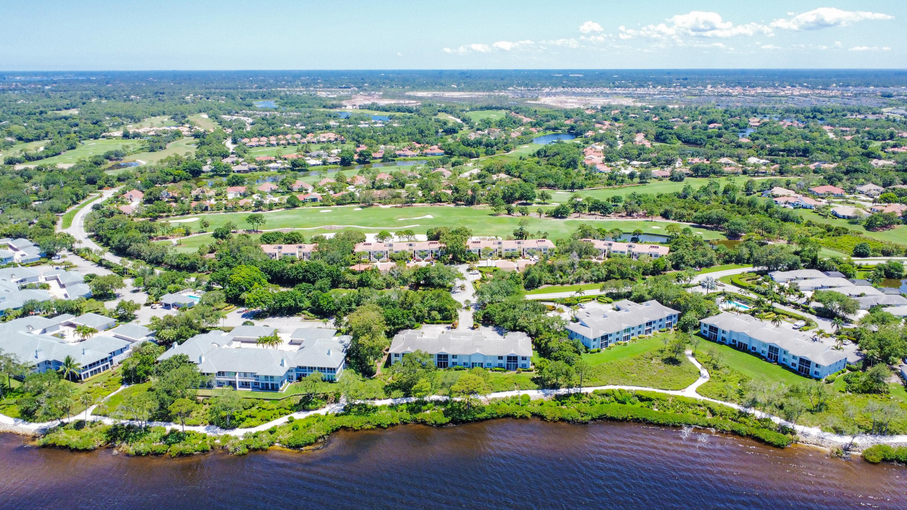 12457 Harbour Ridge Boulevard 27, Palm City, FL 34990 33