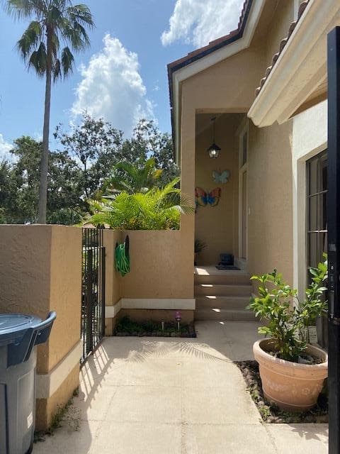 364 Prestwick Circle 4, Palm Beach Gardens, FL 33418 4
