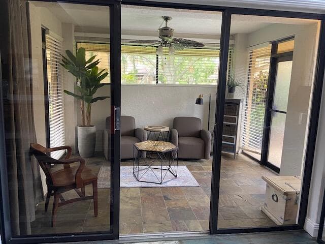 364 Prestwick Circle 4, Palm Beach Gardens, FL 33418 8