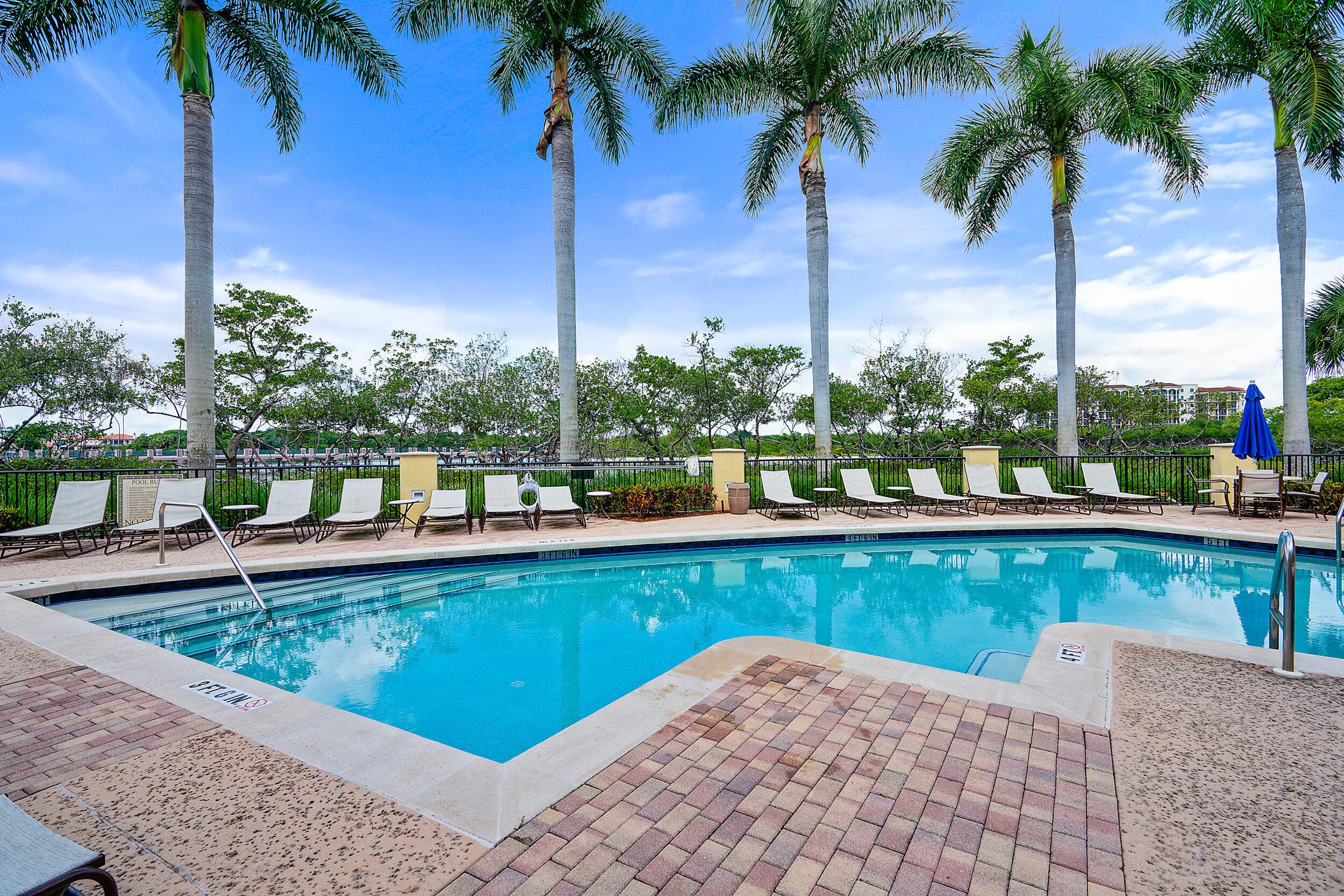 700 S Us Highway 1 406, Jupiter, FL 33477 33