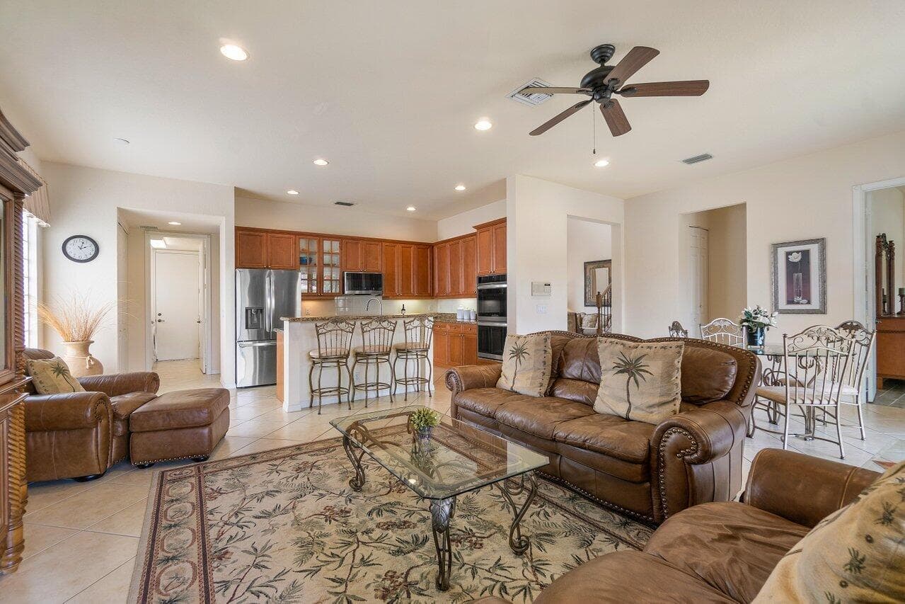 108 Via Condado Way, Palm Beach Gardens, FL 33418 15