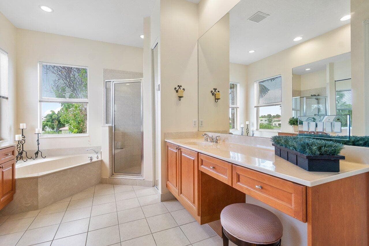 108 Via Condado Way, Palm Beach Gardens, FL 33418 26