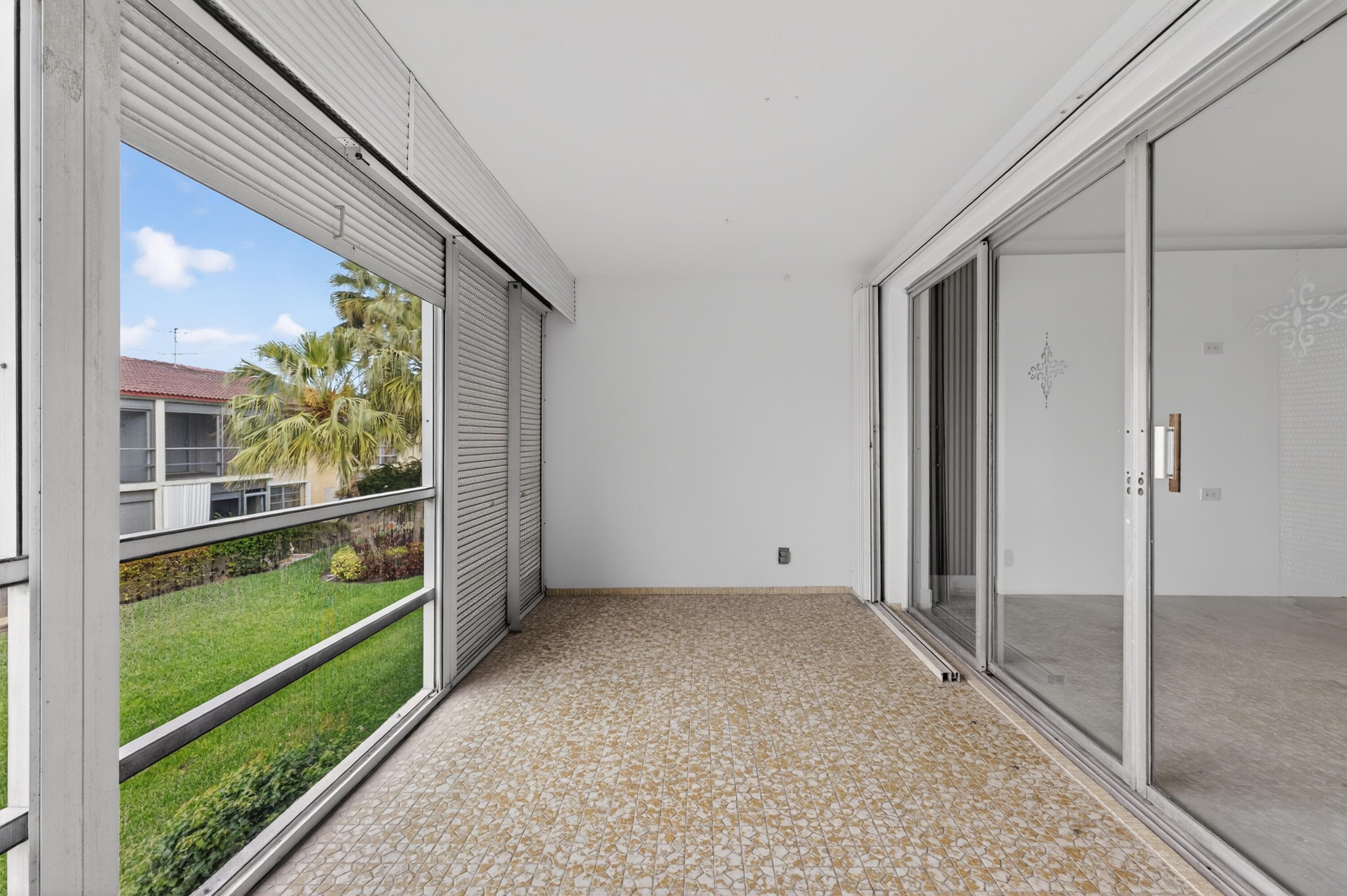 2134 NE 36th Street 82, Lighthouse Point, FL 33064 28