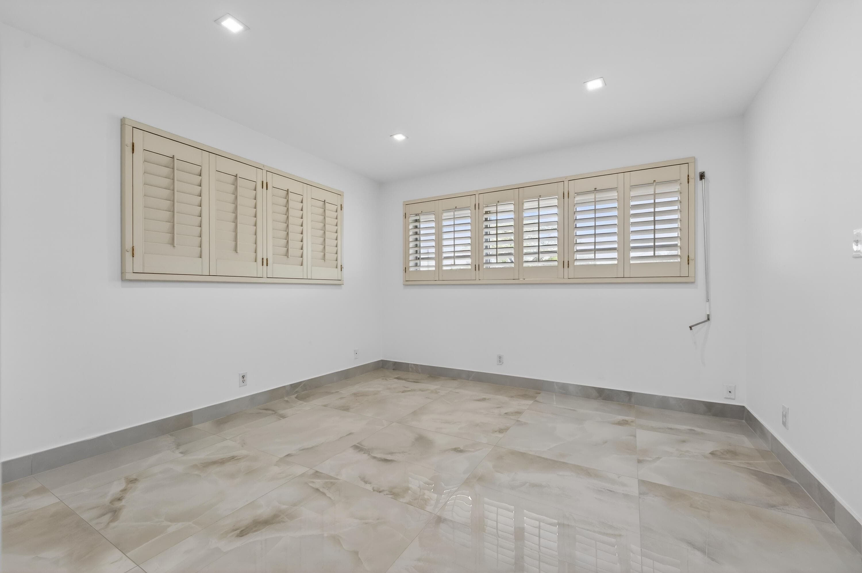 2134 NE 36th Street 82, Lighthouse Point, FL 33064 25