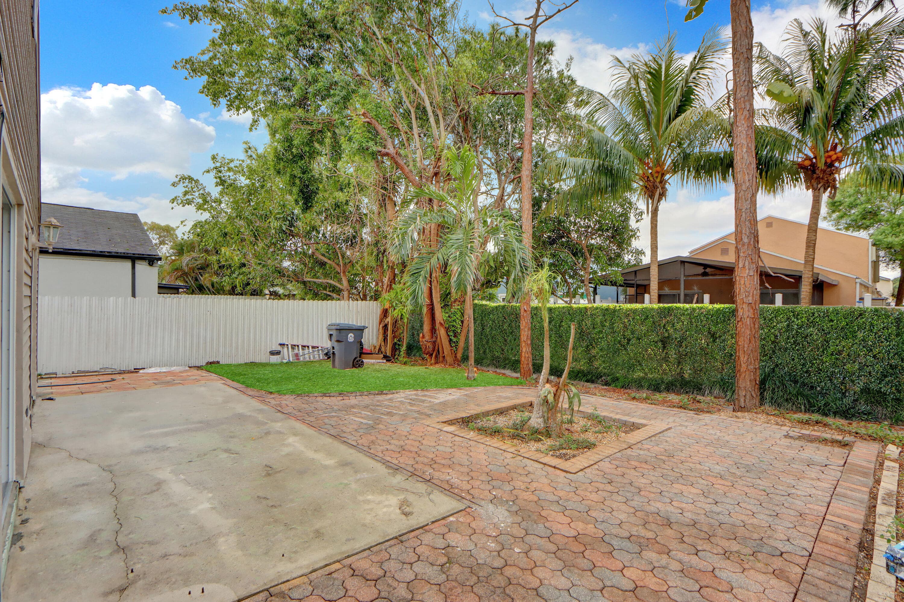 1413 Blue Clover Lane, West Palm Beach, FL 33415 27