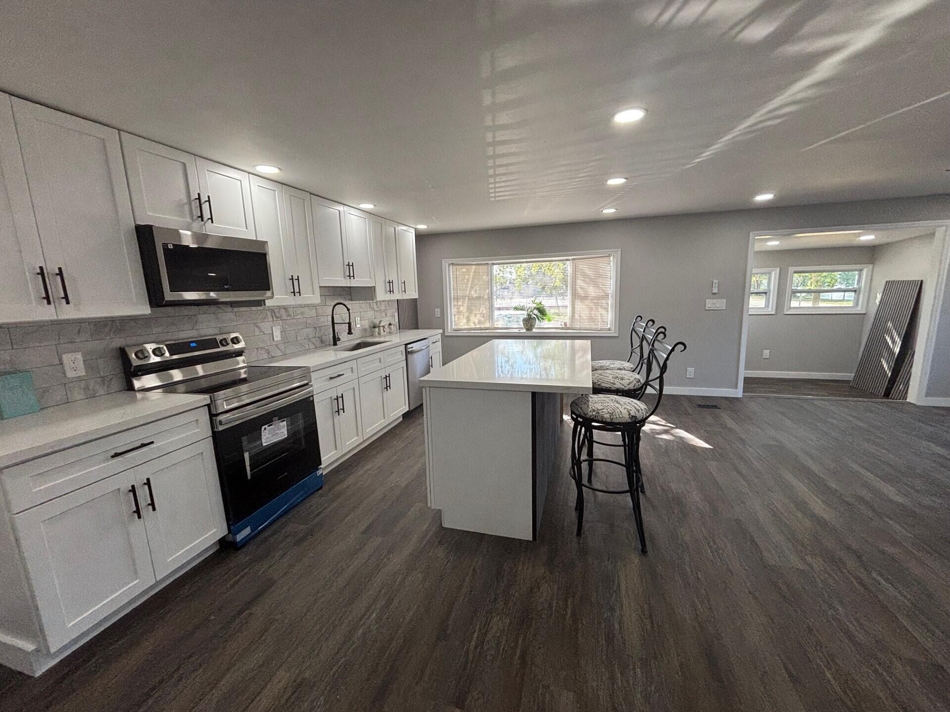 5010 NW 2nd Avenue NW, Deerfield Beach, FL 33064 10