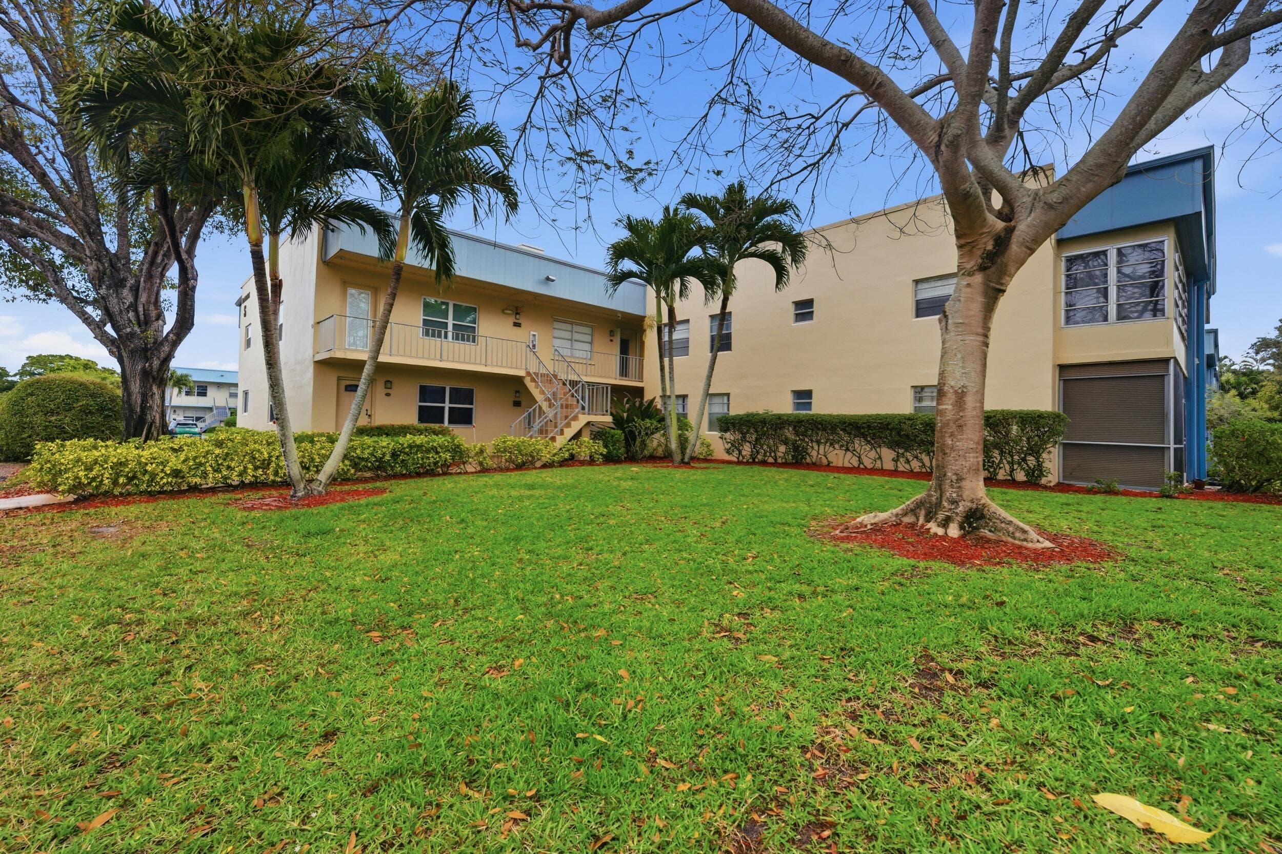 888 Flanders S, Delray Beach, FL 33484 3