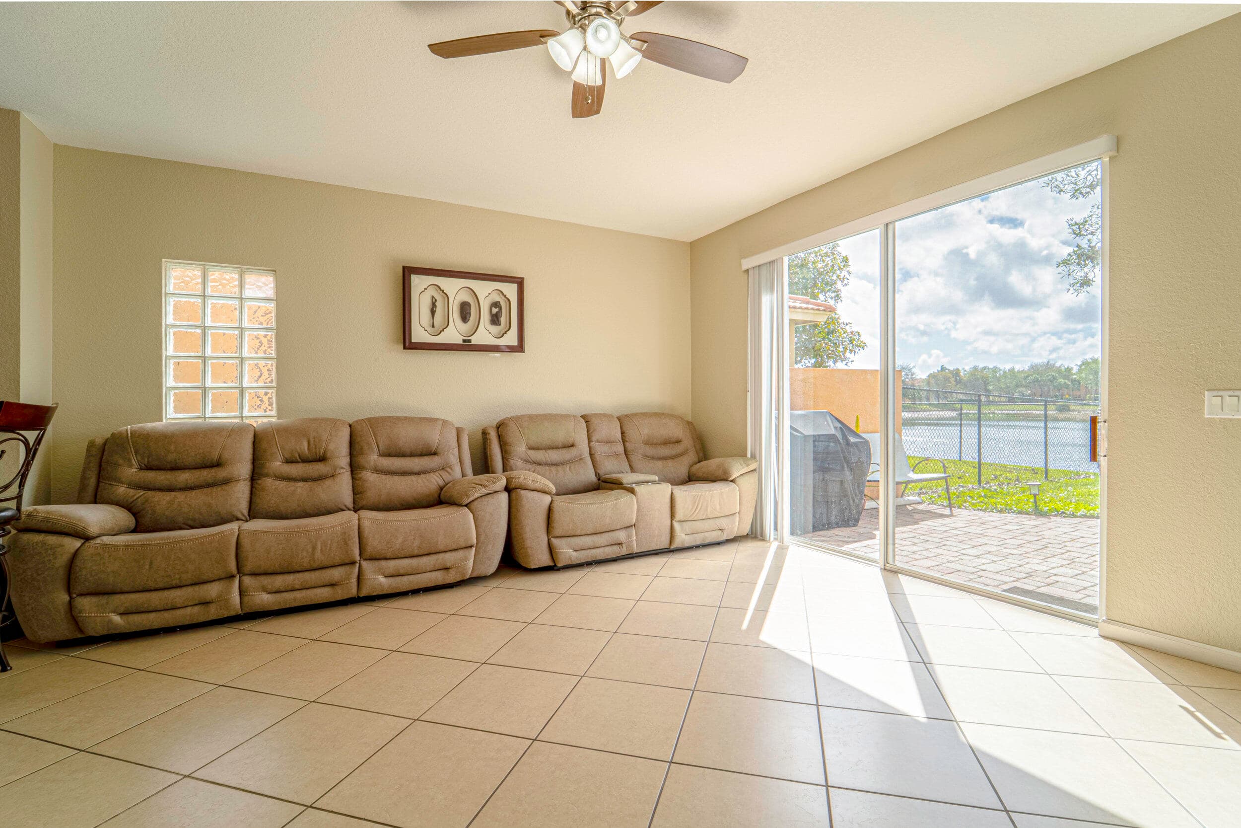 6770 Aliso Avenue, West Palm Beach, FL 33413 5