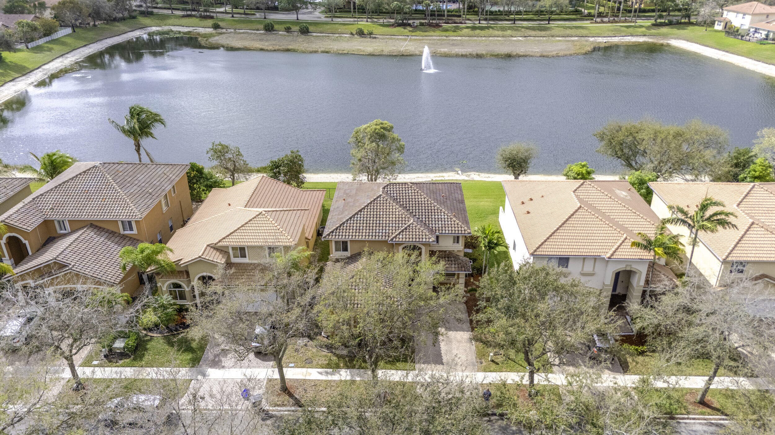6770 Aliso Avenue, West Palm Beach, FL 33413 27
