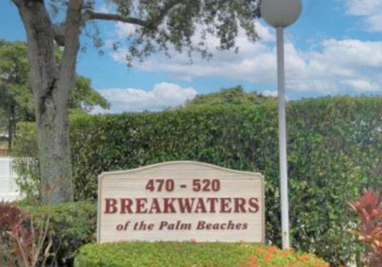 500 Executive Center Drive 2h, West Palm Beach, FL 33401 3