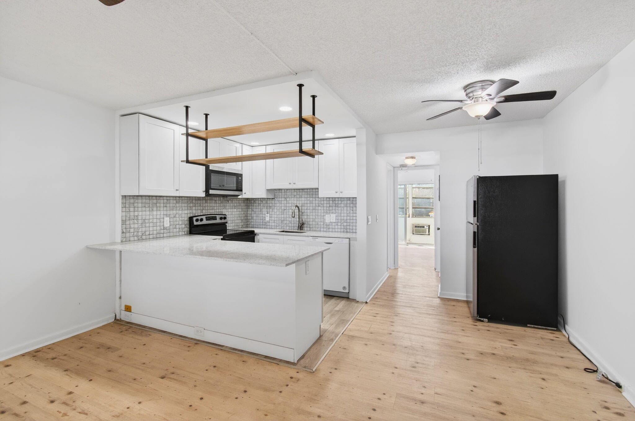 247 Ventnor R, Deerfield Beach, FL 33442 12