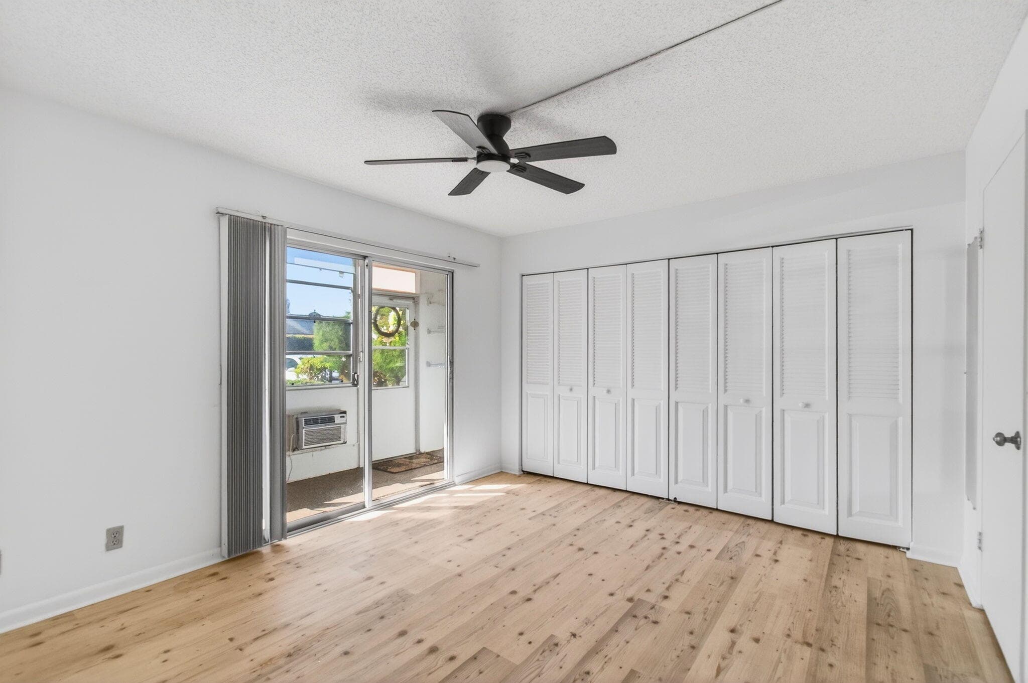 247 Ventnor R, Deerfield Beach, FL 33442 28
