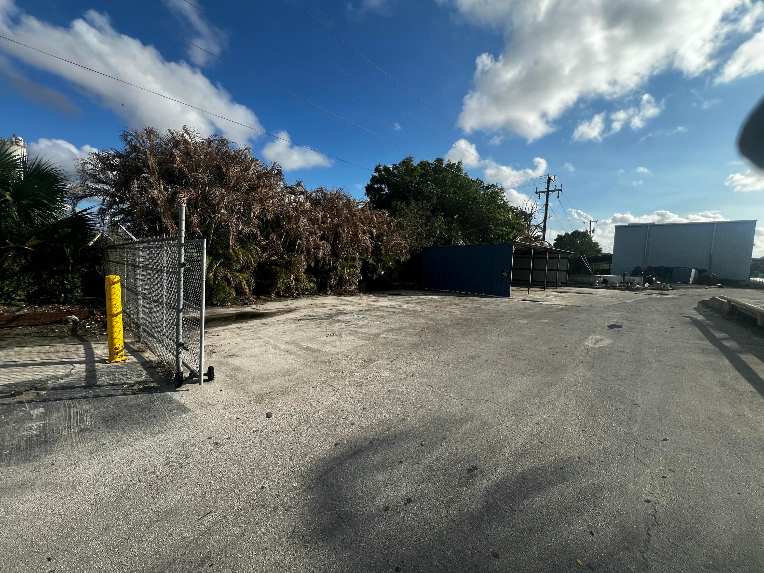 17250 SW Railroad Avenue, Indiantown, FL 34956 3