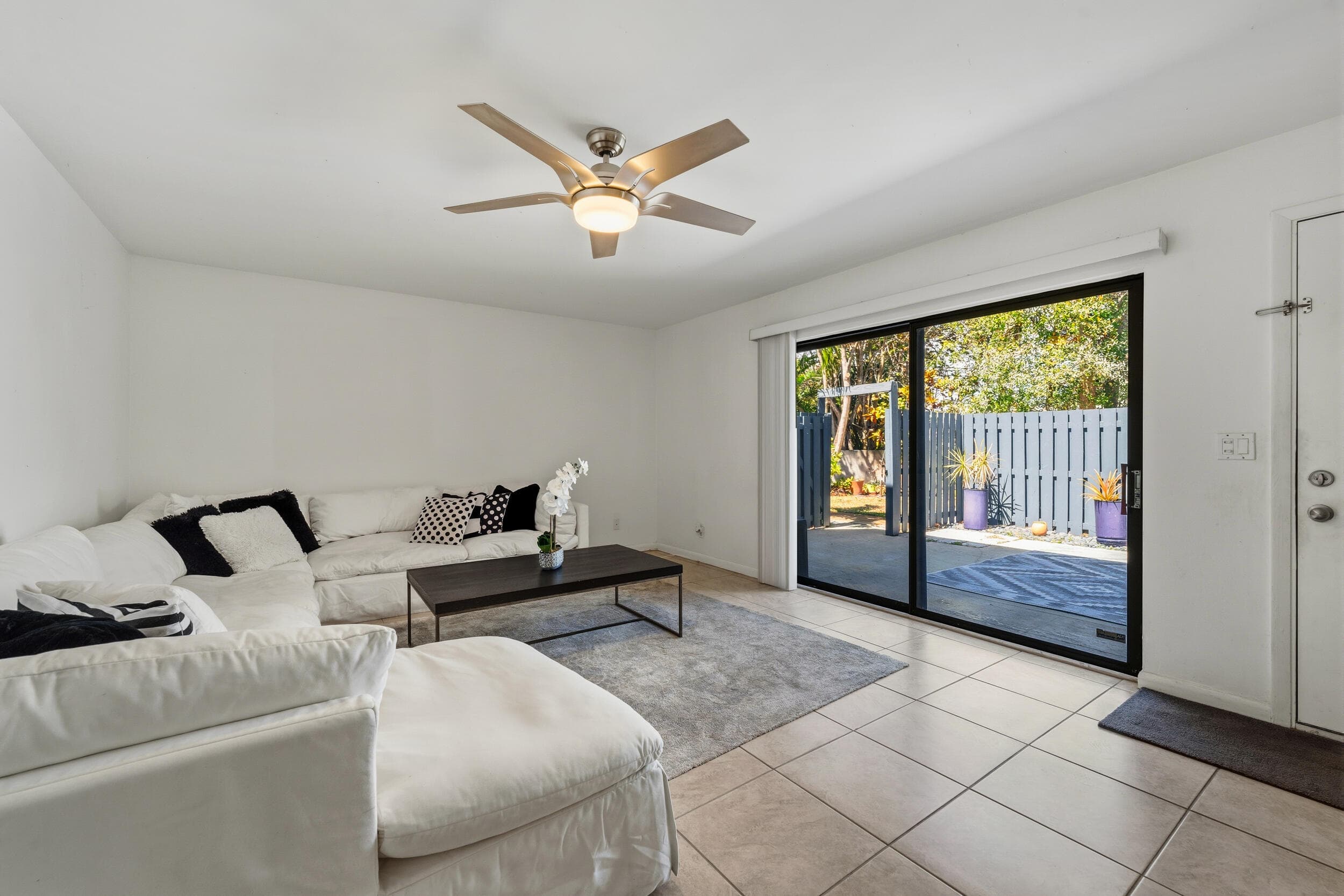3852 SE Jefferson Street, Stuart, FL 34997 5