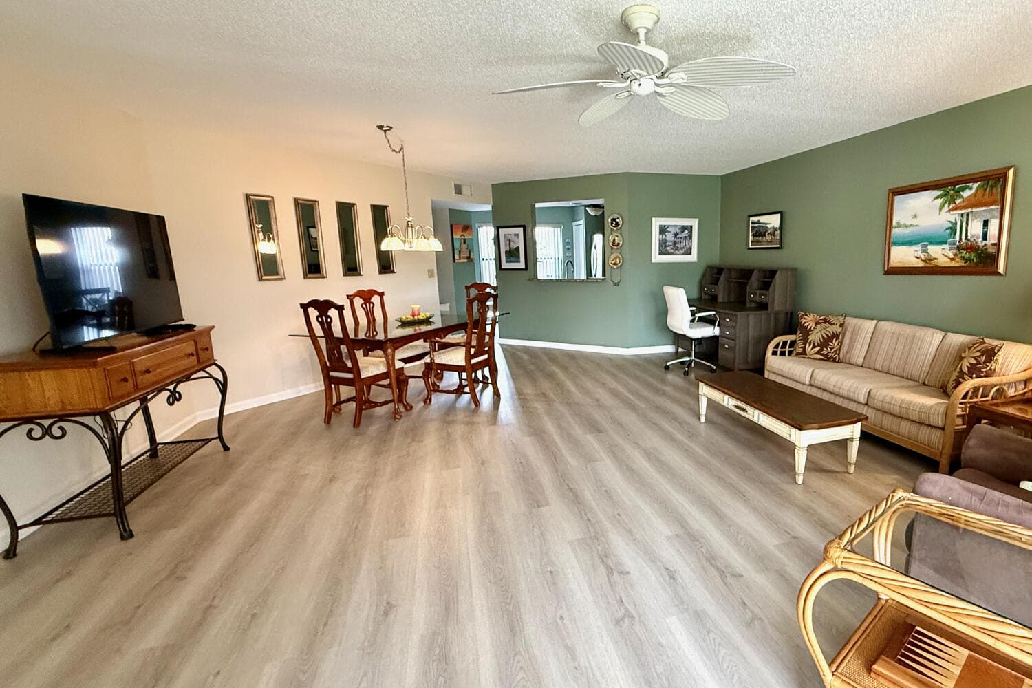 6030 SE Martinique Drive 102, Stuart, FL 34997 4