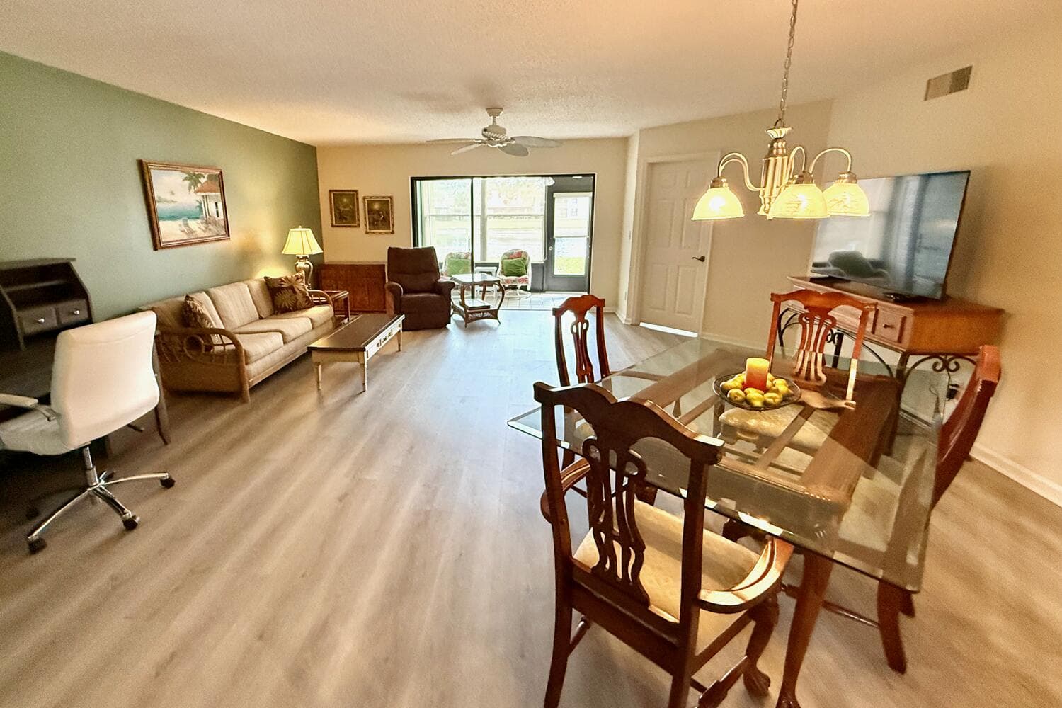 6030 SE Martinique Drive 102, Stuart, FL 34997 3