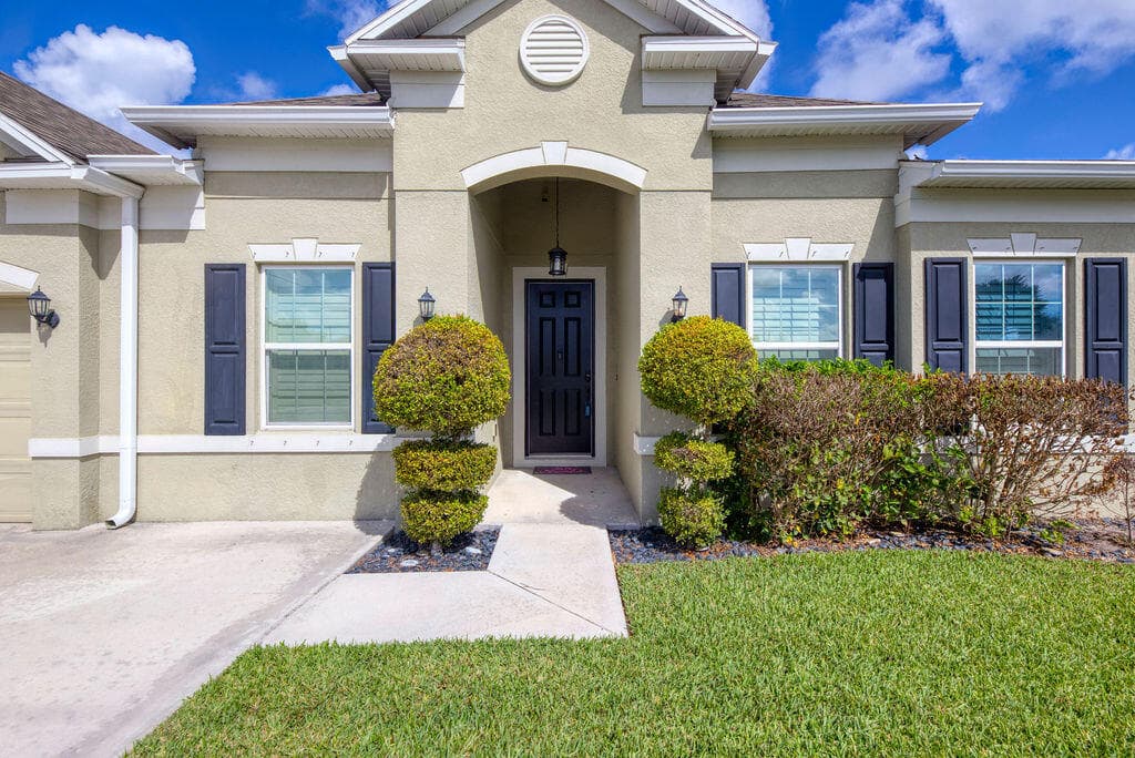 5285 NW South Delwood Drive, Port St. Lucie, FL 34986 3