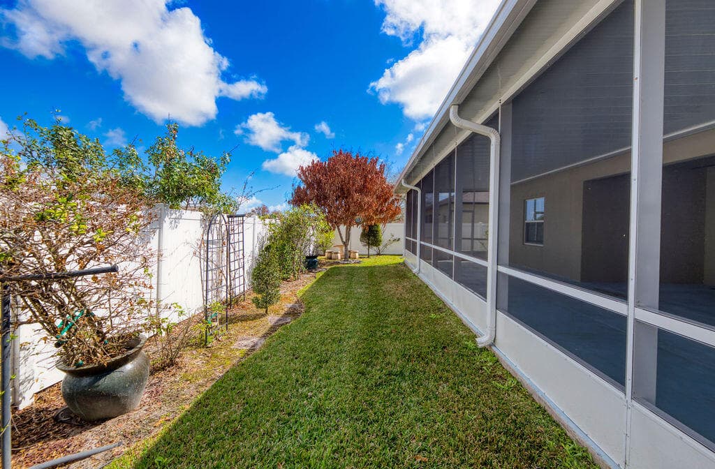5285 NW South Delwood Drive, Port St. Lucie, FL 34986 44