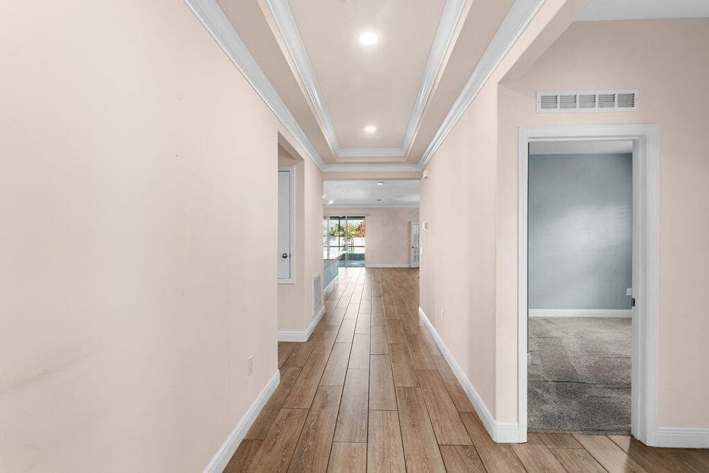 5285 NW South Delwood Drive, Port St. Lucie, FL 34986 5