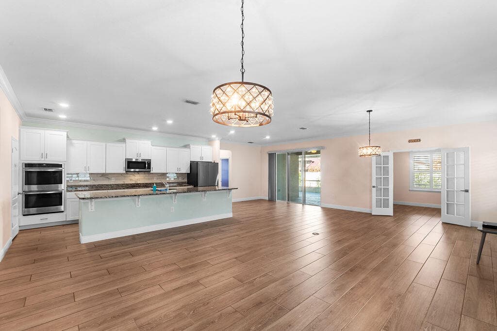 5285 NW South Delwood Drive, Port St. Lucie, FL 34986 11