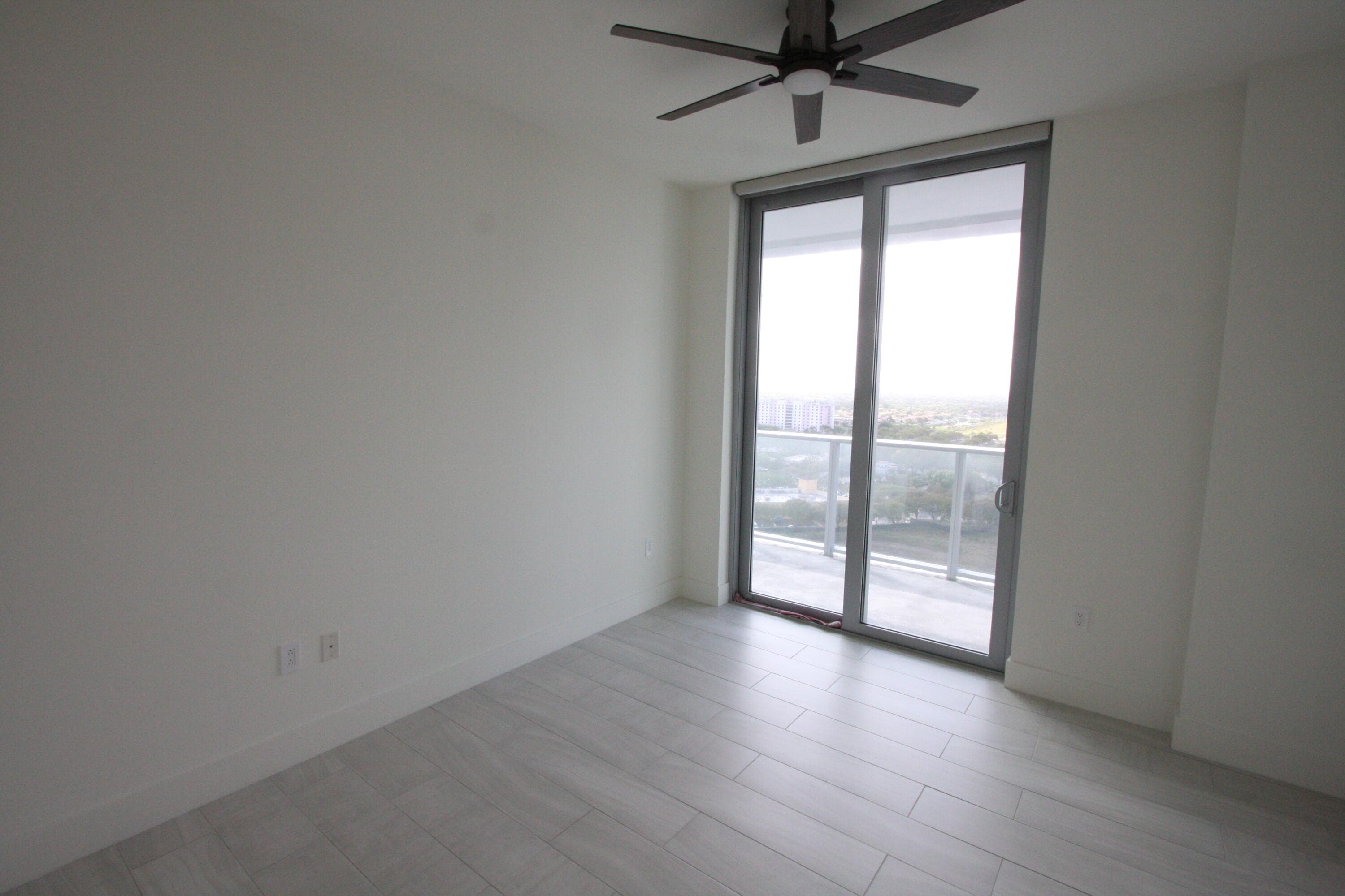 2000 Metropica Way 1609, Sunrise, FL 33323 39
