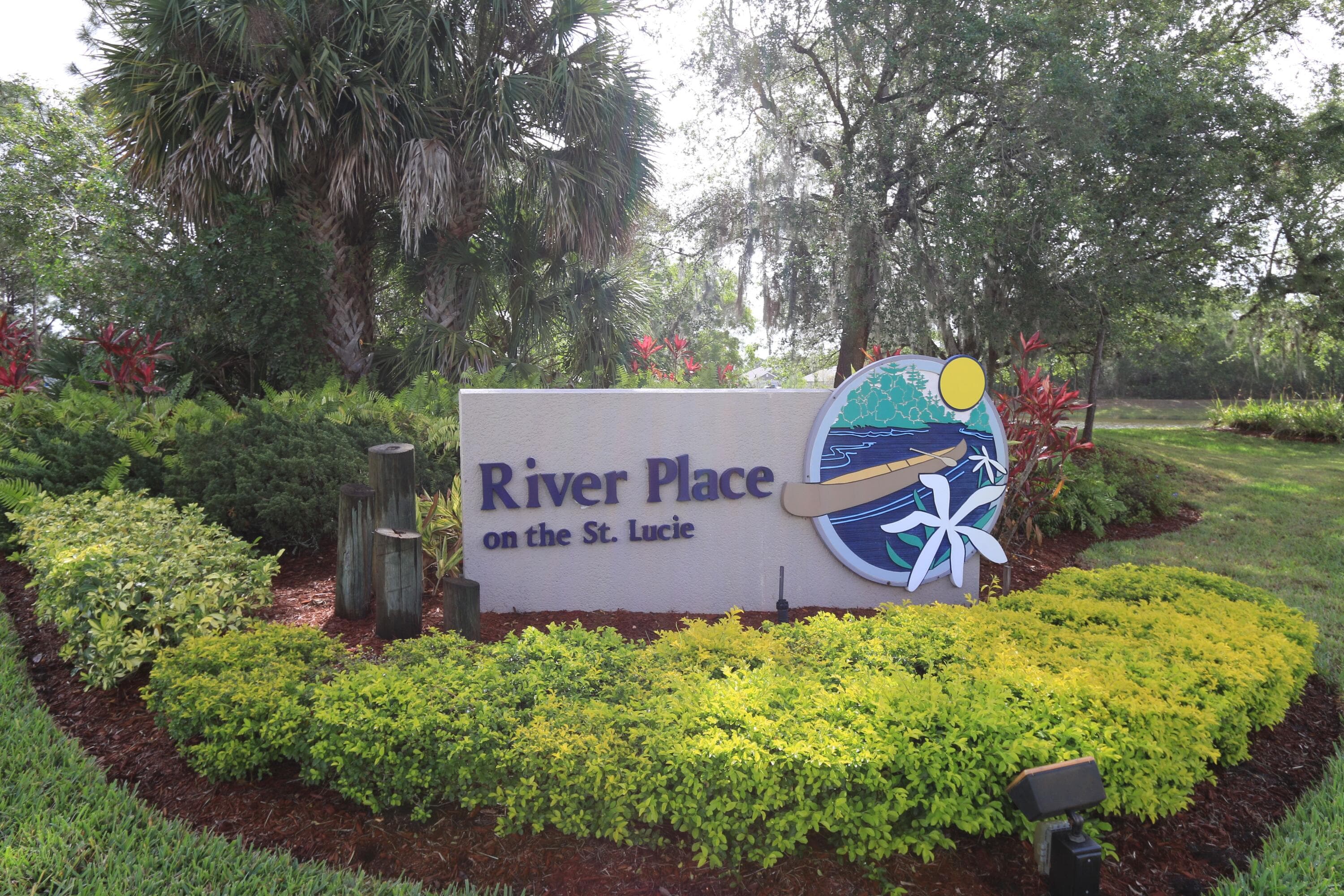 656 NE Waters Edge Lane, Port St. Lucie, FL 34983 27