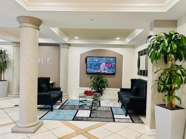 533 NE 3rd Avenue 204, Fort Lauderdale, FL 33301 2