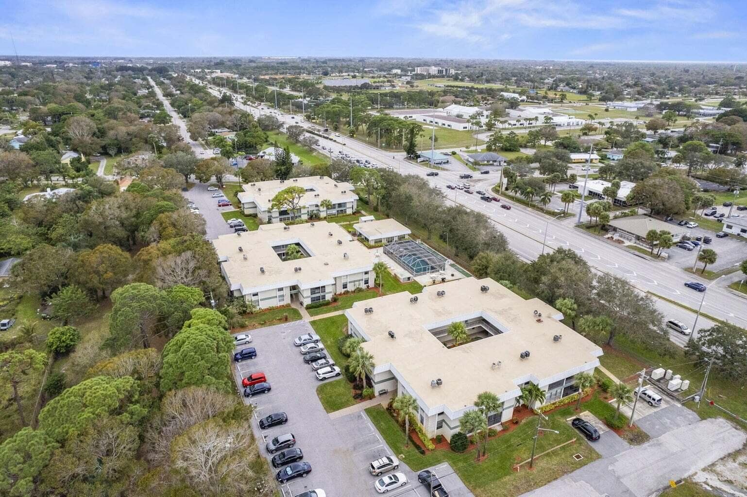 2302 Sunrise Boulevard 206, Fort Pierce, FL 34982 2
