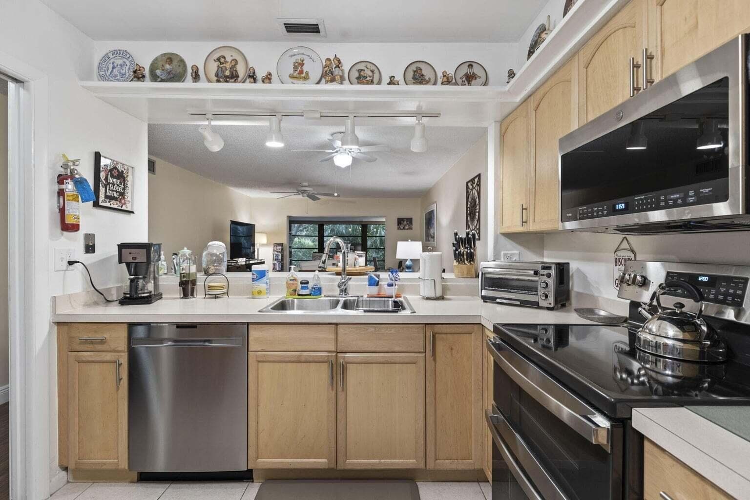 2302 Sunrise Boulevard 206, Fort Pierce, FL 34982 7