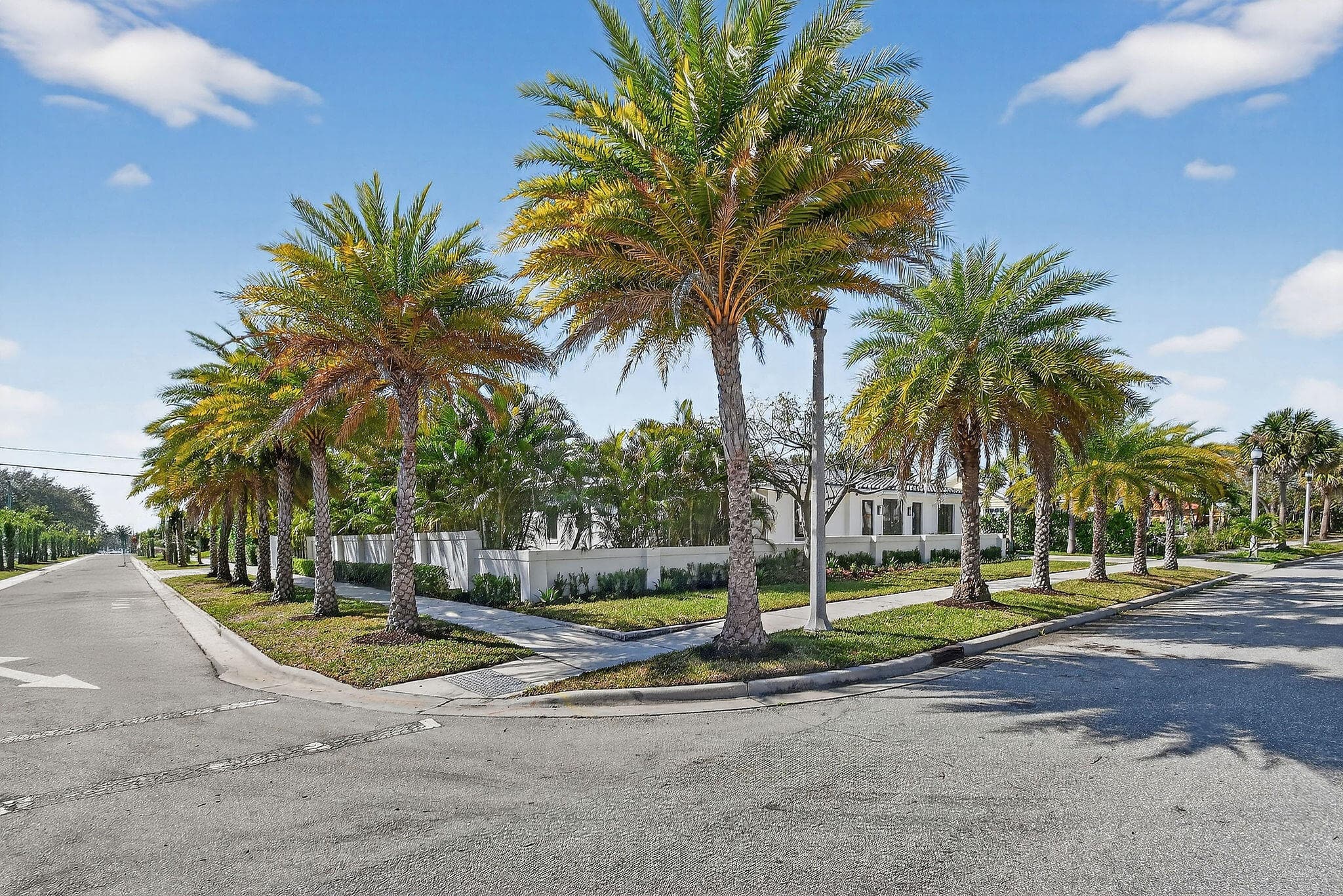 326 Palmetto Street, West Palm Beach, FL 33405 2