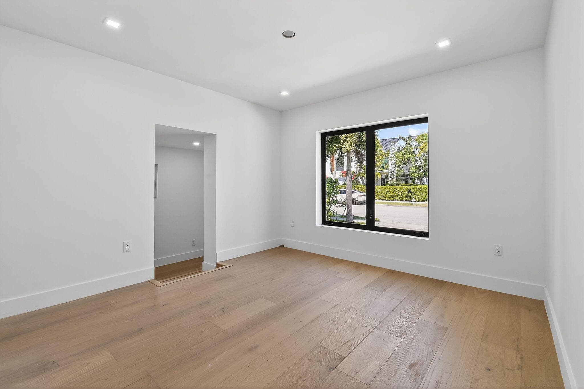326 Palmetto Street, West Palm Beach, FL 33405 37