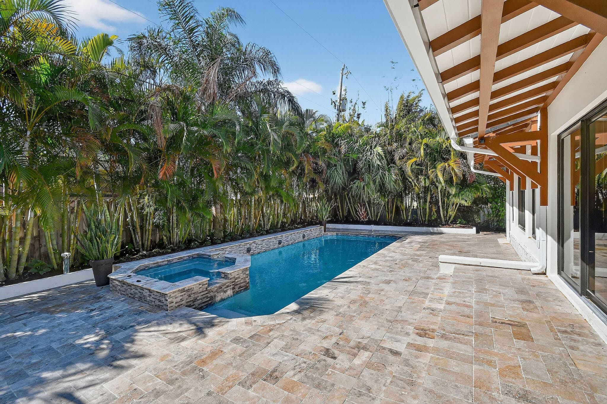 326 Palmetto Street, West Palm Beach, FL 33405 52