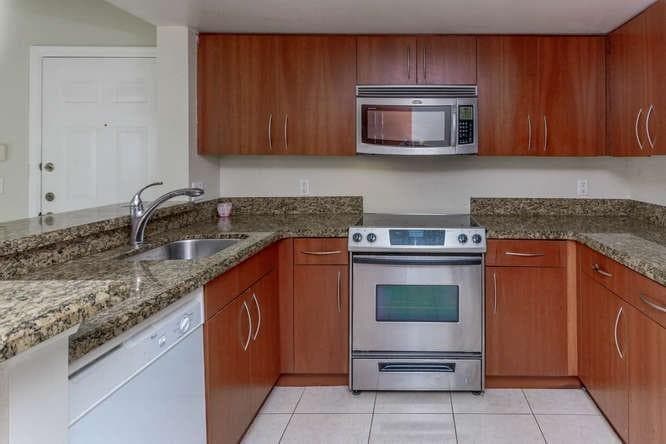 4151 N Haverhill Road 1508, West Palm Beach, FL 33417 7